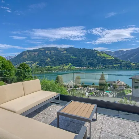 Ferienhaus View - By Alpen